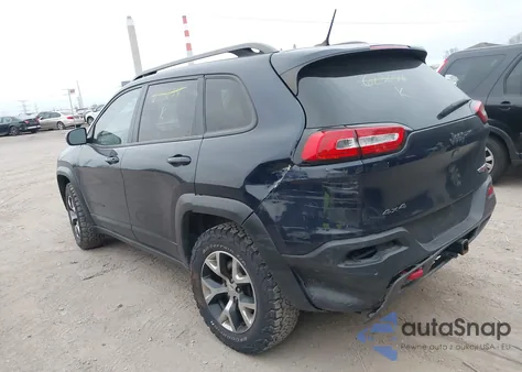 2015 Jeep Cherokee Trailhawk из США, поврежденный, VIN 1C4PJMBS5FW623654